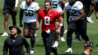 Aaron Rodgers Embraces Pressure Of Upcoming Season