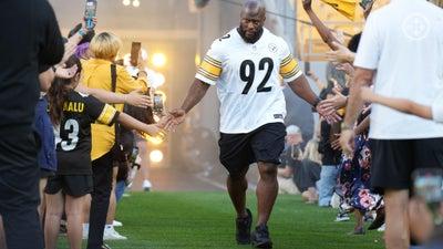 Steelers Host 1st Annual Resilience Bowl