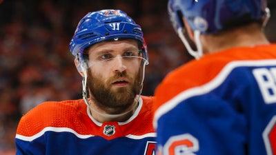 Oilers Steal Game 4 With Comeback Win Over Stars