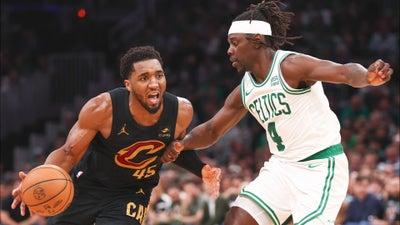 How Should The Cavs Set Up Their Offense?