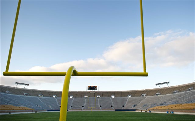Notre Dame Stadium may host the Georgia Bulldogs by the end of this decade. (USATSI)